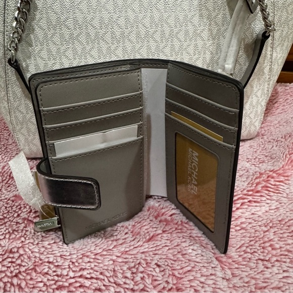 NWT Michael Kors Jet Set Large Logo Shoulder Bag Purse and Wallet Set - Picture 3 of 11